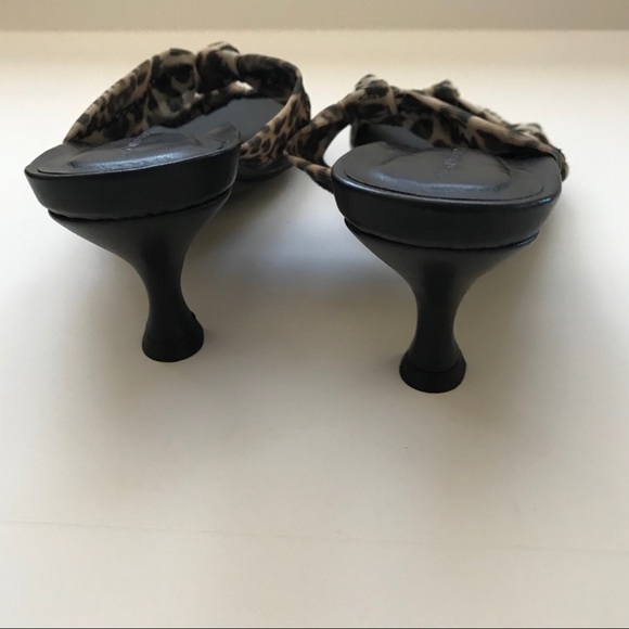 🎉Host Pick🎉Animal Print Sandals by Donald Pliner - Picture 5 of 5